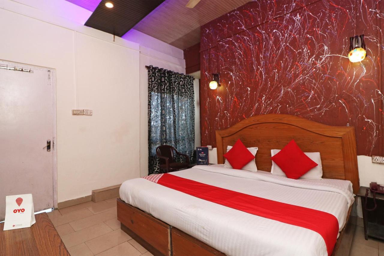 Oyo 74116 Hotel Feel Good Puri Kültér fotó