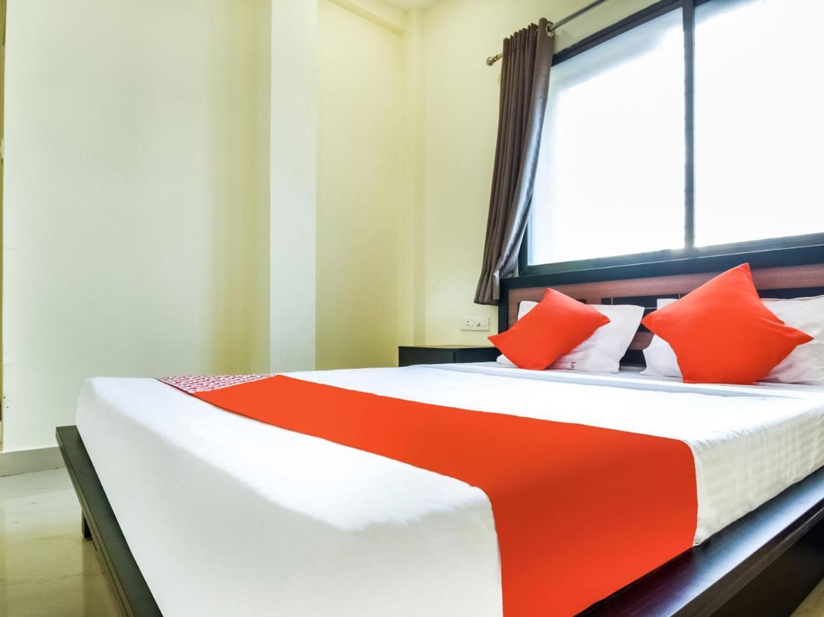 Oyo 74116 Hotel Feel Good Puri Kültér fotó